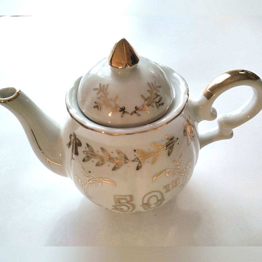 Musical China 50th Anniversary Hand-Painted Teapot with Lid Gold & White New